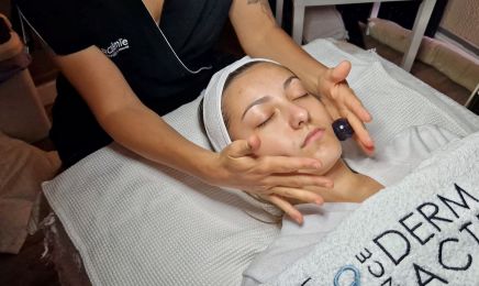 Clin d'Oeil Centre Esthétique Institut Beauté Soin Corps Balnéo UV : Spa à Oloron-Sainte-Marie