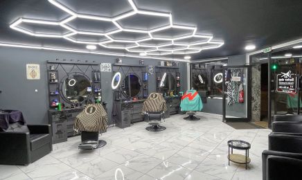 KN BARBER SHOP : Institut de beauté à Lens