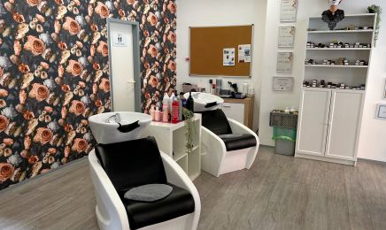 Das Schönheitsstübchen: Friseur in Krefeld
