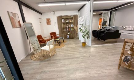 La parenthèse de l’alchimiste  : Coiffeur à Bourbon-Lancy