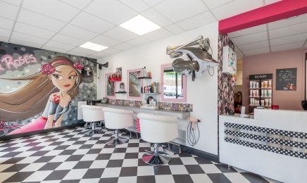 Aux Ciseaux Roses  : Coiffeur à Marigny-Le-Lozon