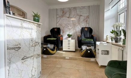 28 Nails Studio : Kosmetikstudio in München
