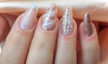 Mon Caprice Beauté Nails & Beauty : Institut de beauté à Antibes
