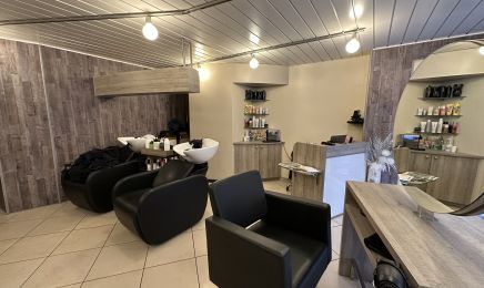 Charlène Coiffure : Barbier à Montluel