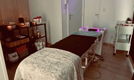 L'atelier Beauté : Manucure à Gières