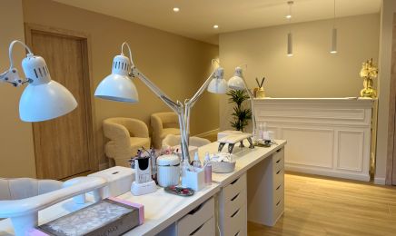 Institut NH beauty  : Manucure à Tinlot