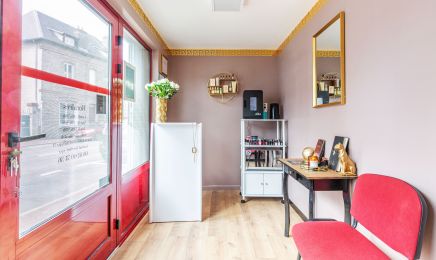 Katnaï Institut Spa : Manucure à Beaumont-sur-Oise