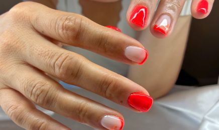 Ongles et Strass : Manucure à Aucaleuc