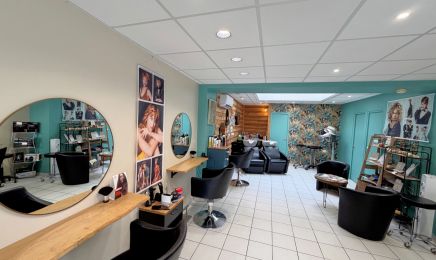 Les ciseaux de Virginie  : Coiffeur à Coutouvre