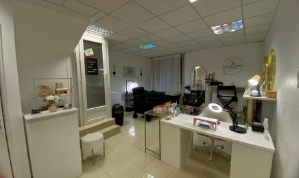 LS Atelier Beauté / Laura Nailll : Coiffeur à Créteil