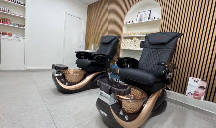 Bling Nails  : Manucure à Paris