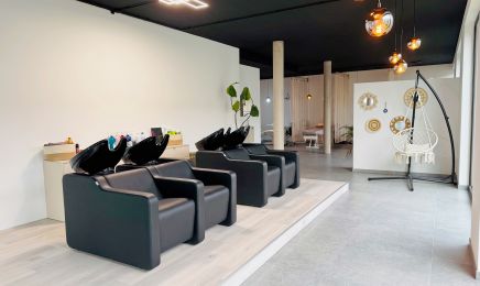 Hashtag Tash & Michelle: Kosmetikstudio in Pfullingen