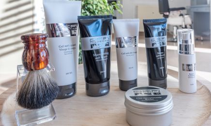 La Fille qui Coiffe : Coiffeur à Marthon