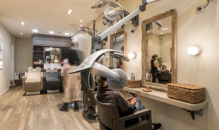Elodie Euston : Coiffeur à Paris