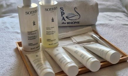 SPA DU RHONE : Manucure à Sablons