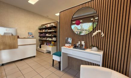 A Fleur de Peau : Manucure à Montberon