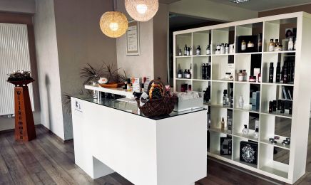Salon Wunschhaar: Friseur in Fulda
