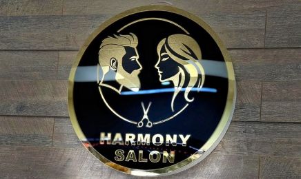 Harmony Salon: Friseur in Neu-Ulm