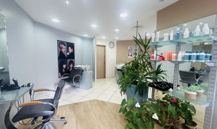 Creation coiffure Nadia : Coiffeur à Saint-Martial-d'Artenset