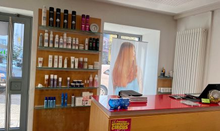 Hairzone one: Kosmetikstudio in Waldkirchen