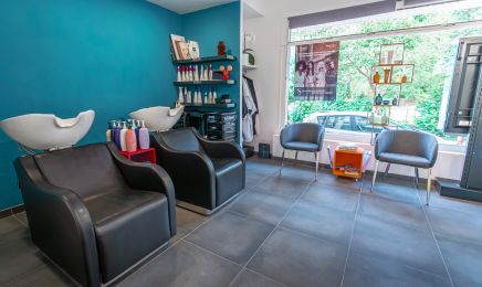 Underground  : Coiffeur à Bayonne