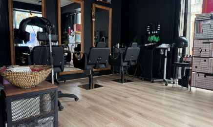 SLAVA ODINET Beauty hub : Manucure à Tours
