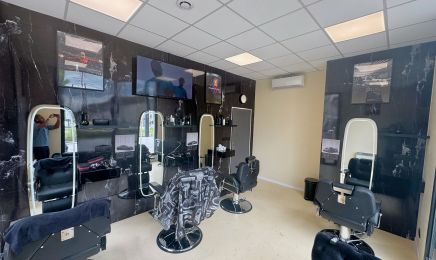 Nubian Beauty : Coiffeur à Thiais
