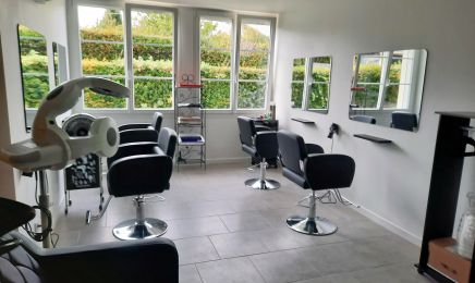Amber T coiffure : Coiffeur à Ons-en-Bray