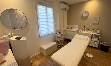 Mylene Esthetique : Manucure à Villeneuve-de-la-Raho