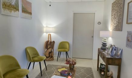 Danielle Paolini Magnétiseur, Hypnose, Energeticienne, Praticienne et Enseignante Reiki  : Institut de beauté à Sarrola-Carcopino