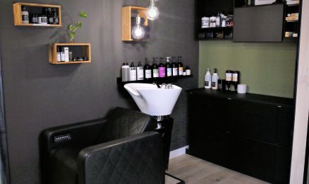 Le Studio d'Alex J - Monay : Coiffeur à Monay