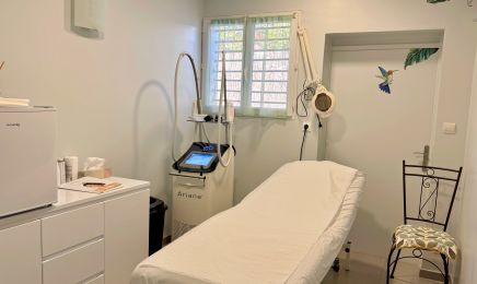 Espace Beauté Bien-être  : Manucure à Villeneuve-sur-Lot