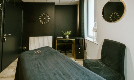 Institut Marie Charlotte  : Manucure à Charleville-Mézières