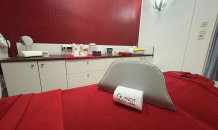 Harmonie Institut de Beauté : Manucure à Tours