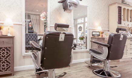 Hair Schneider: Barbershop in MD