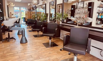Friseursalon Engelhardt: Kosmetikstudio in Goldenstedt
