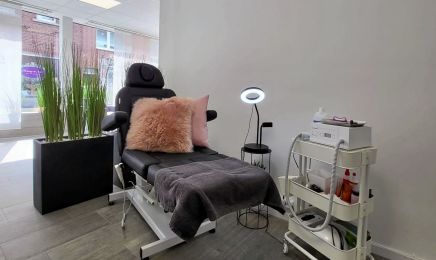 Beauty is a Journey : Barbershop in Willich