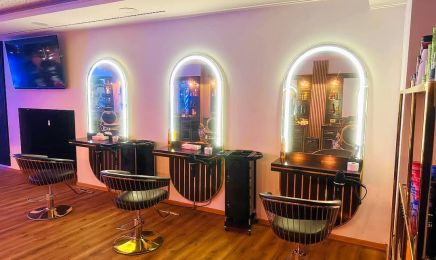 Crystal Friseur : Friseur in Bonn