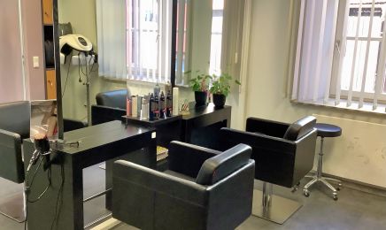 Haar Oase: Friseur in Hasloch