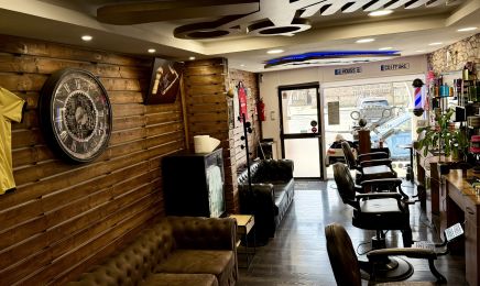 HOUSS COIFFURE : Coiffeur à Dives-sur-Mer