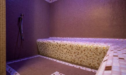 Uhaina Spa et Institut de Beauté : Spa à Urrugne