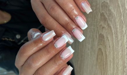 Manon Nails : Institut de beauté à Lattes