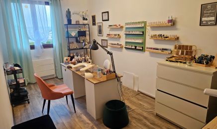 O colaur : Manucure à Warcq
