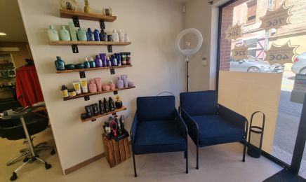 Authentik by Aurélie  : Coiffeur à Auterive