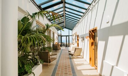 Spa Nuxe - Hostellerie de la Pointe Saint Mathieu **** : Institut de beauté à Plougonvelin