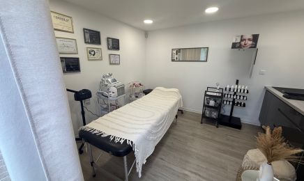 Cé Beauty : Institut de beauté à Pia