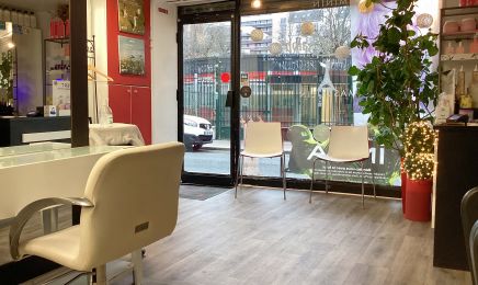 Le Petit Salon : Coiffeur à Paris