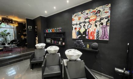 Quelque Part Au Soleil : Coiffeur à Jette