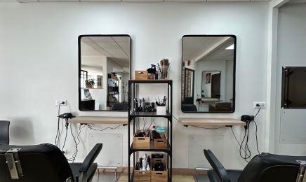 La coiffure by em : Coiffeur à Montmarault