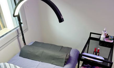 Clem Beauty Space  : Manucure à Fonbeauzard